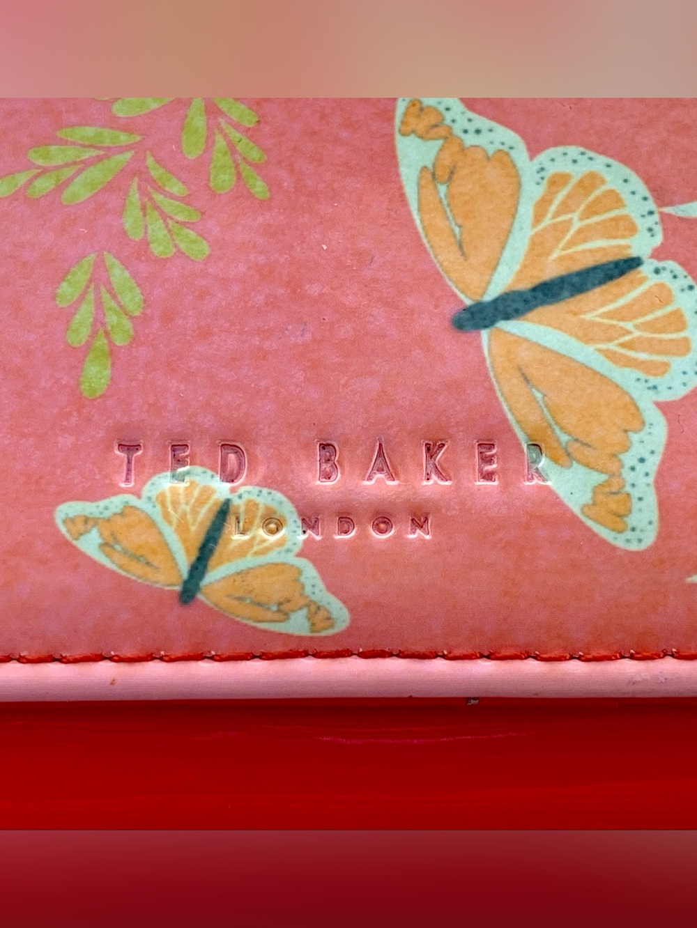 Ted Baker Wallet. Kyoto Gardens pattern. Bifold clutch style. Gold Kiss Lock. - Picture 3 of 15